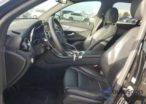 2017 Mercedes-Benz Glc 300 z USA, uszkodzony, nr VIN WDC0G4JB9HF130526